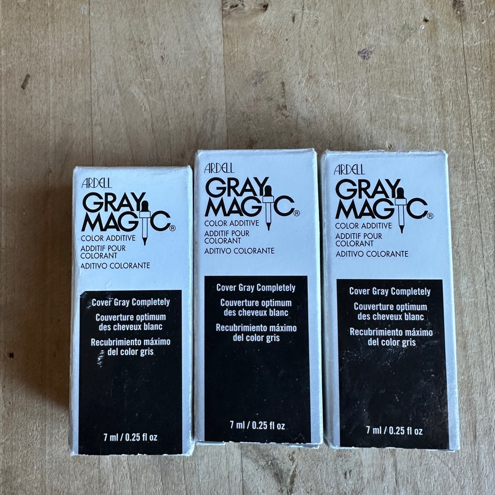 Ardell Gray Magic Color Additive - Black and White Packaging
